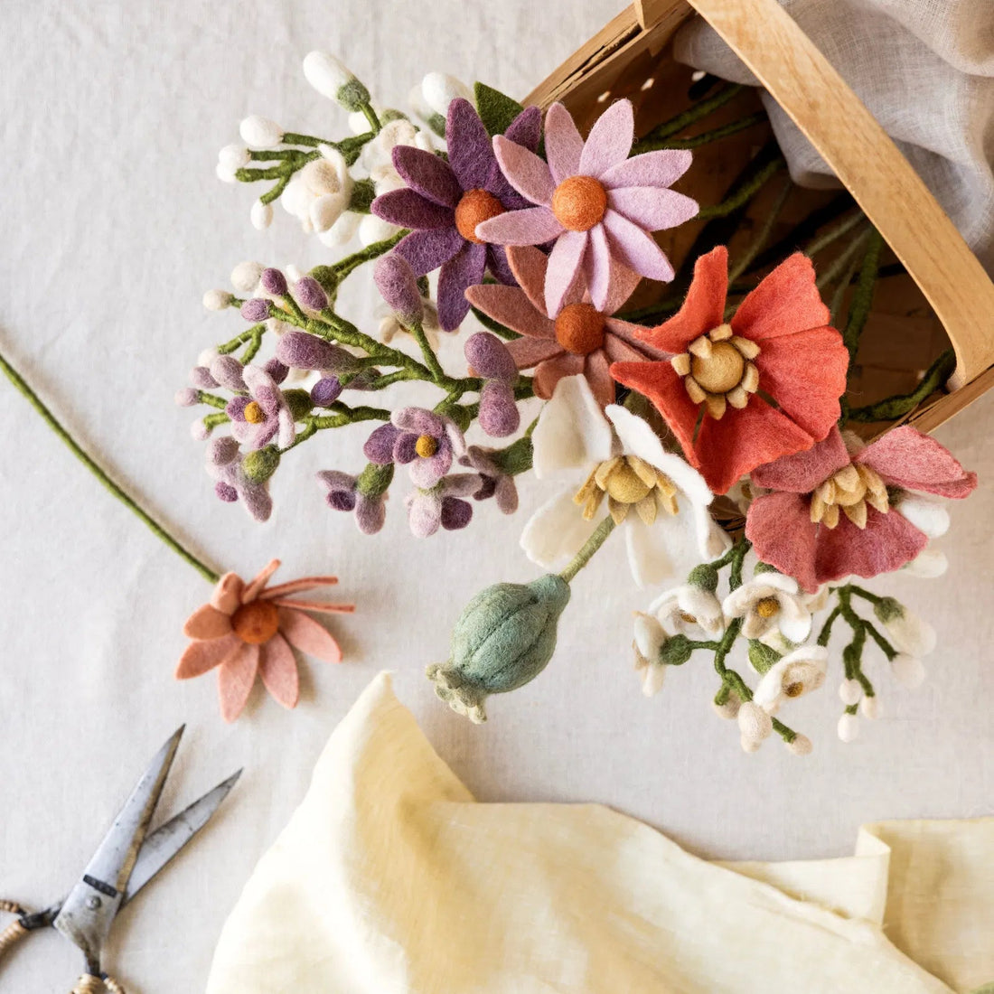 Felt Poppy Flower - Raspberry
