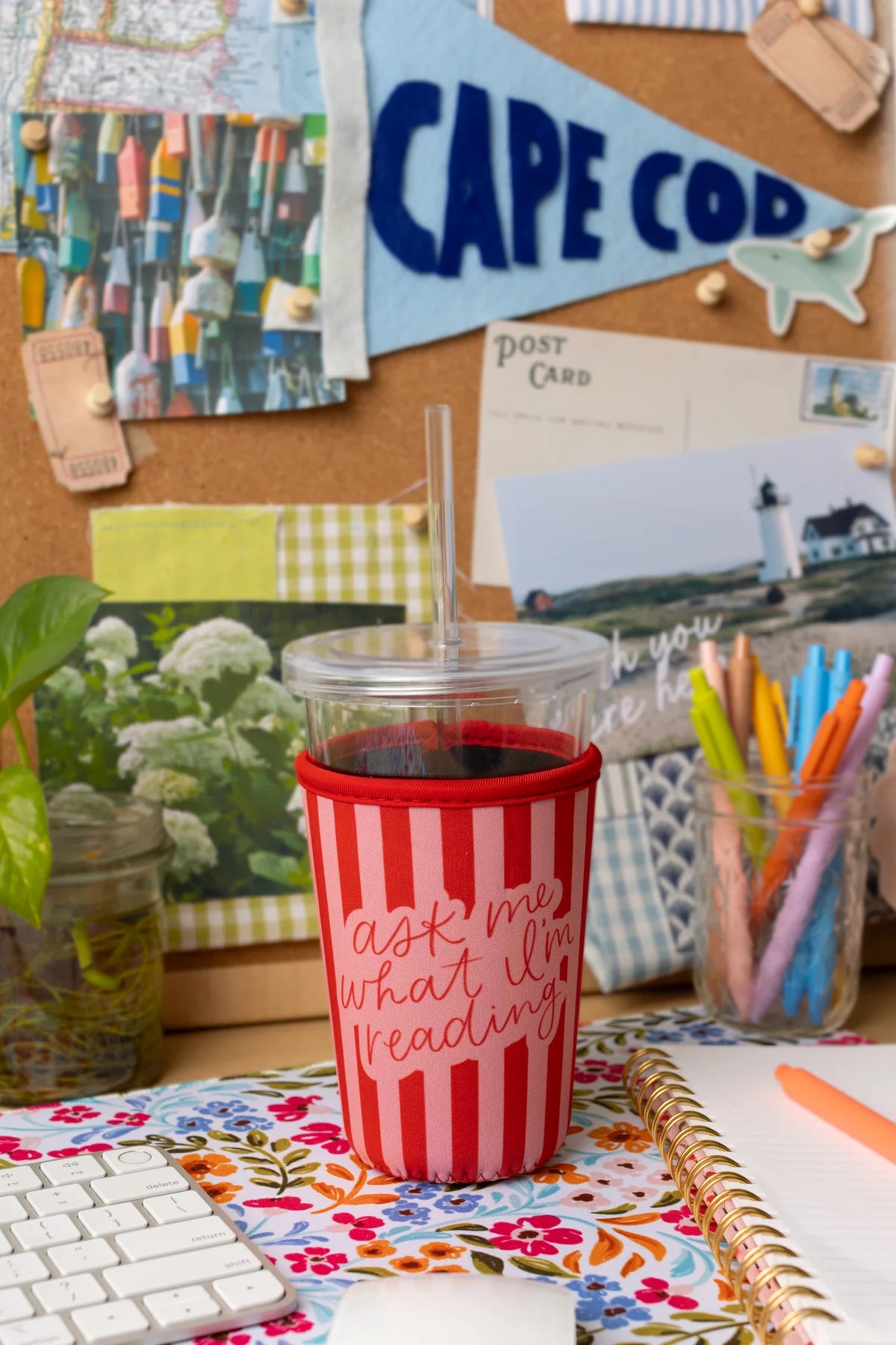 Drink Sleeve - Ask Me What I&