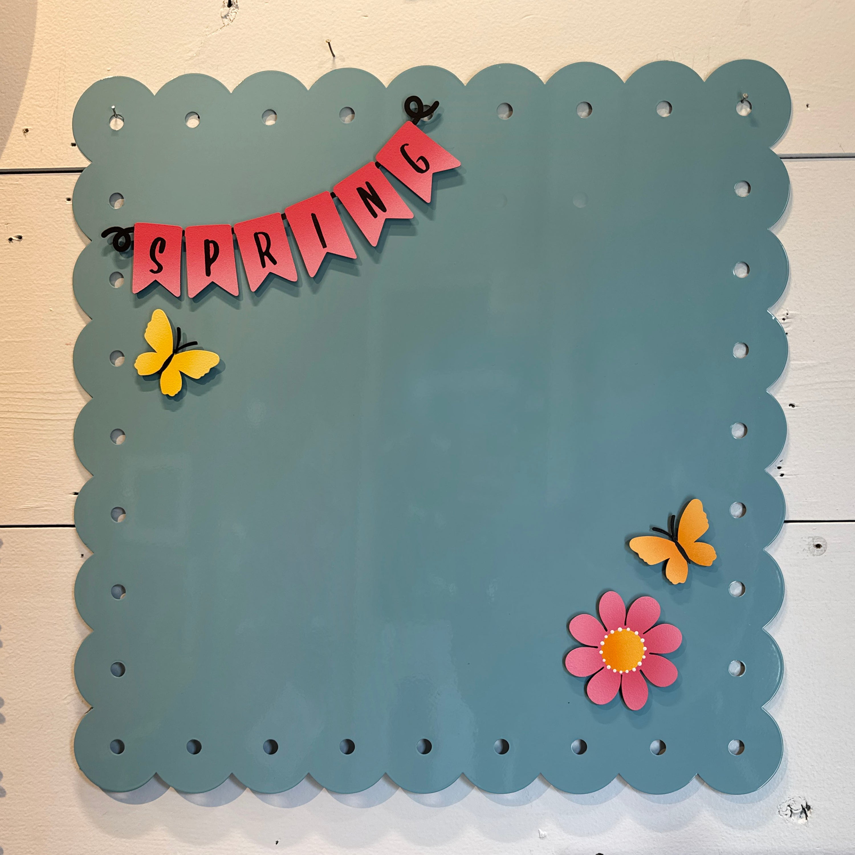 Scalloped Memo Board 18.5" - Aqua