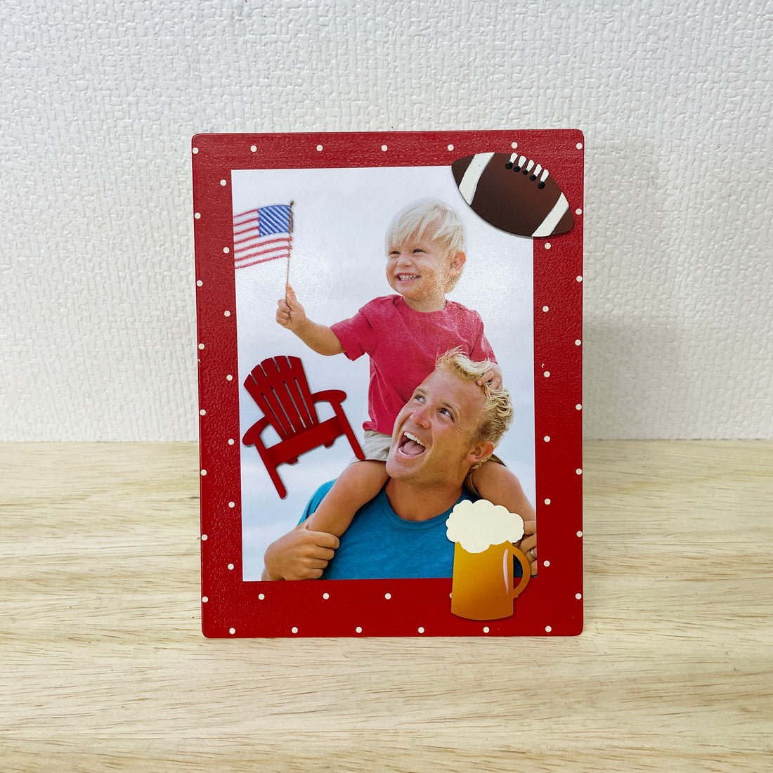 Football Magnet, Single