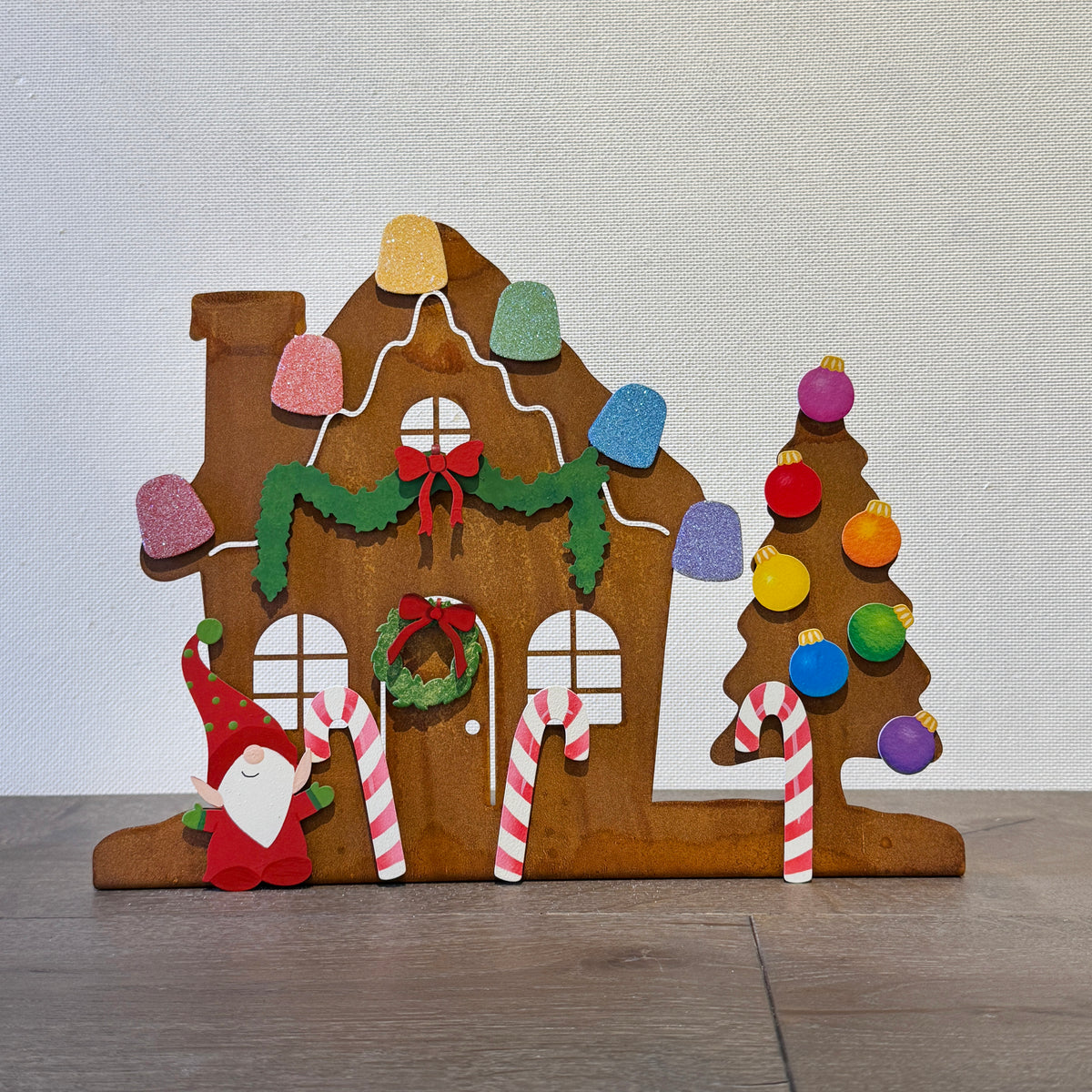 Gingerbread House Magnetic Decor, Freestanding