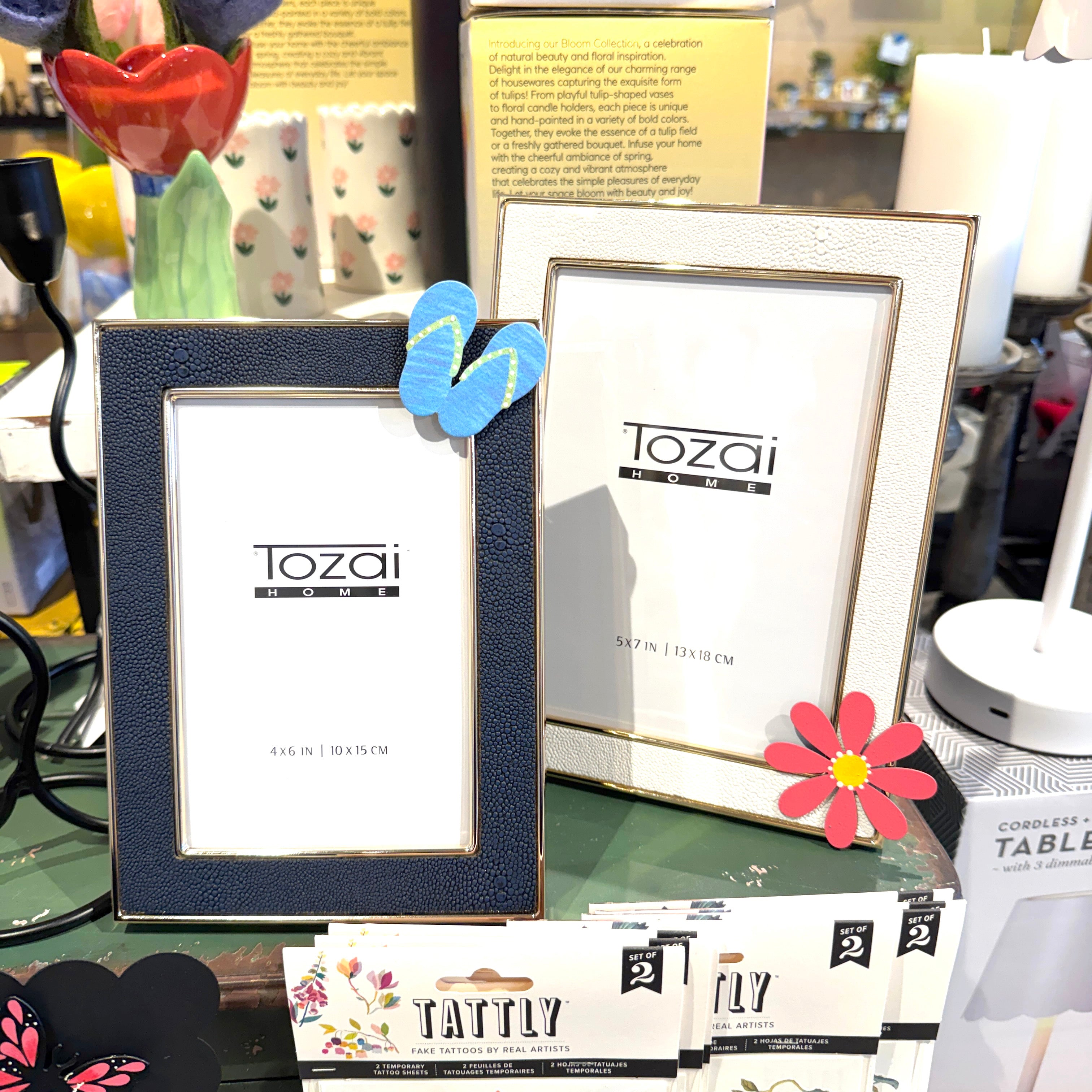 Astor Photo Frame - White or Blue (2 sizes)