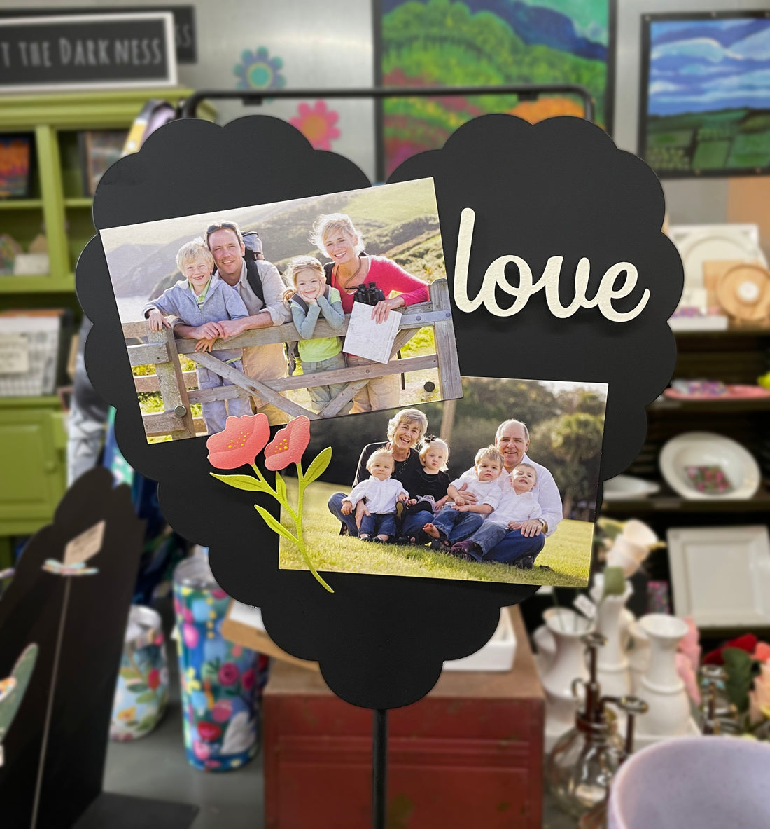 Scalloped Heart Board w/ Stand