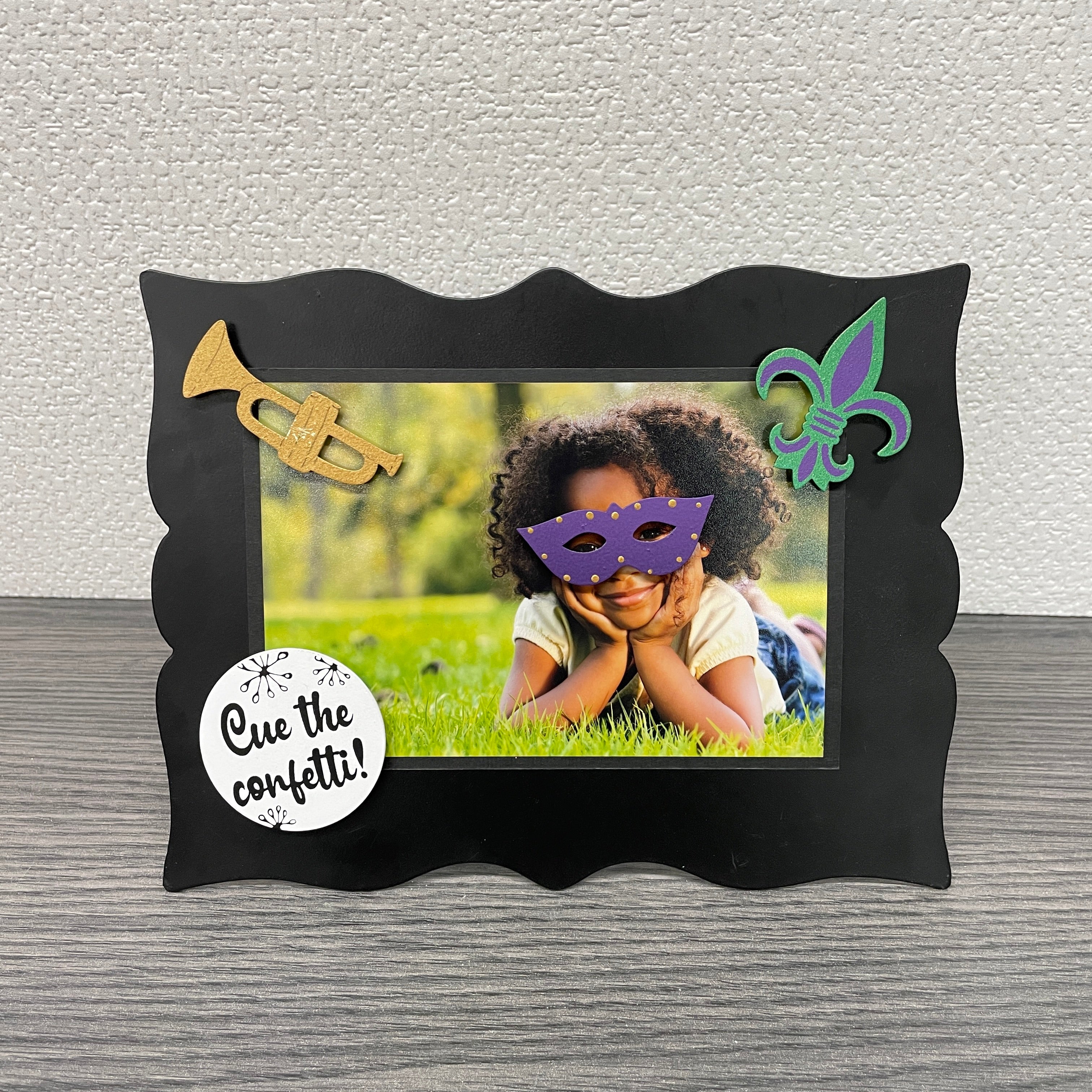 Cue the Confetti! Magnet