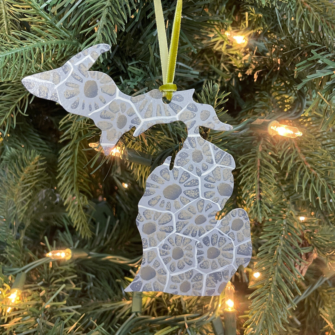 Michigan LP/UP Petoskey Ornament