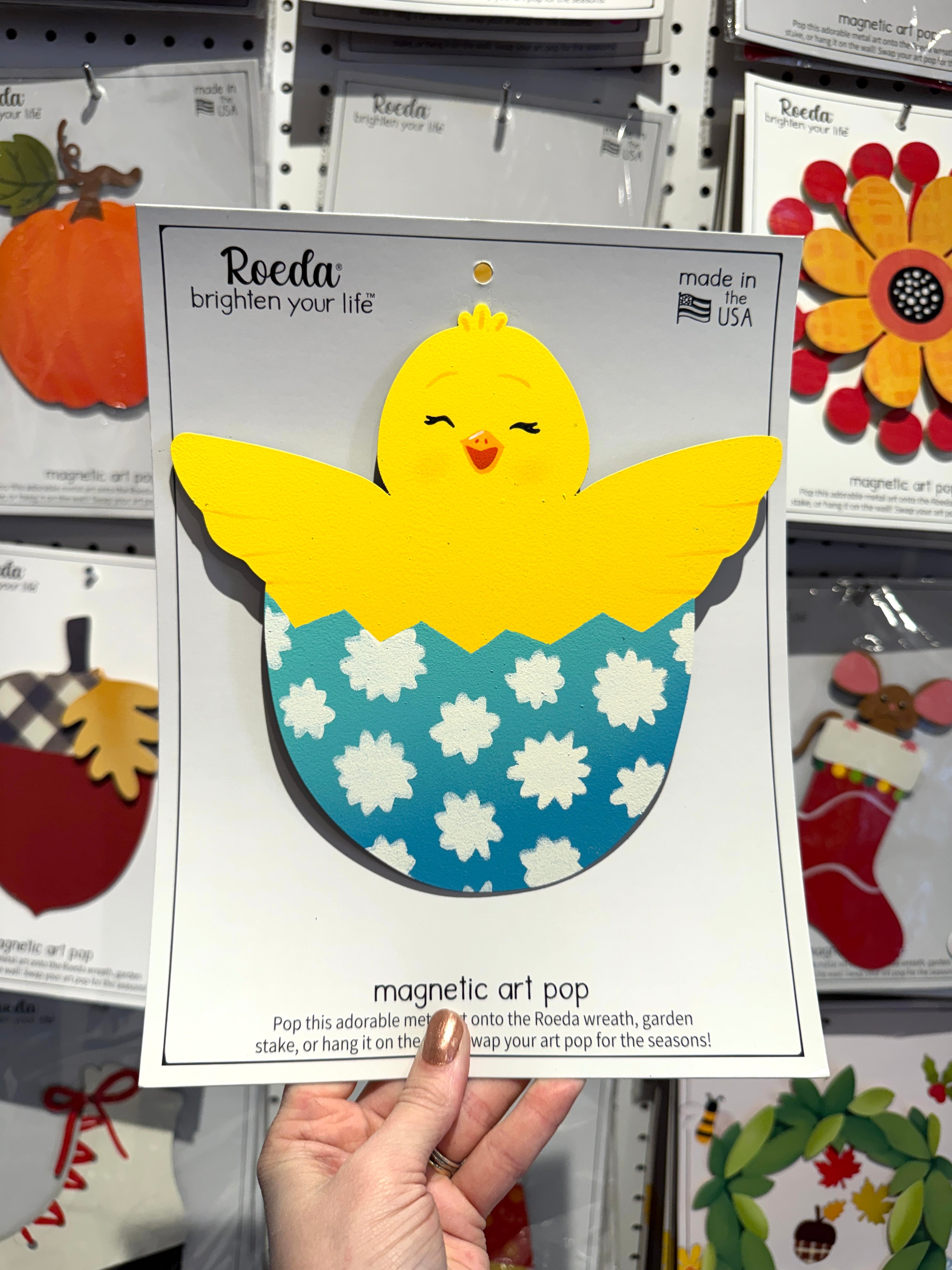 Chick w/ Egg Magnetic Art Pop