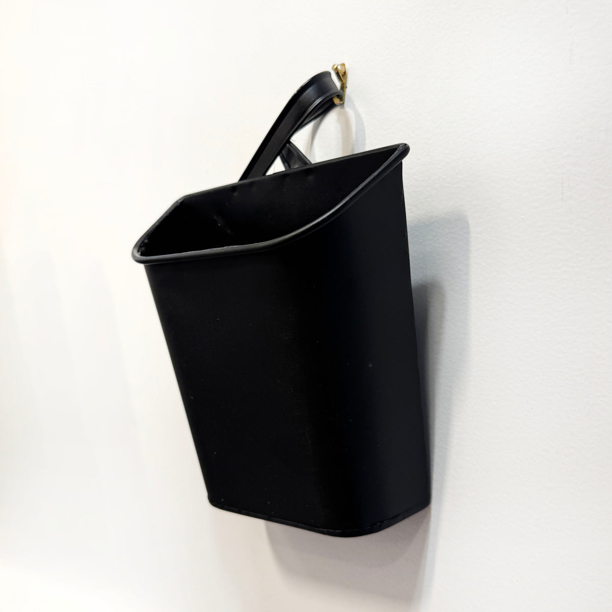 Black Metal Wall Bucket