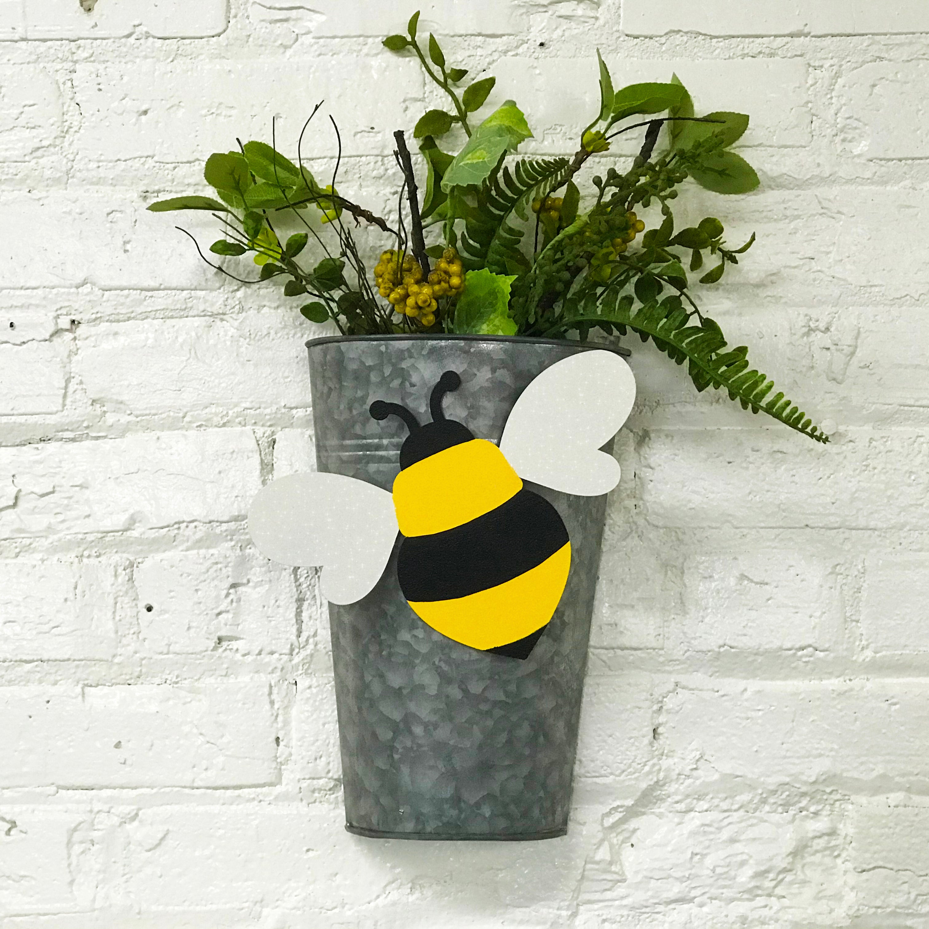 Bee Magnetic Art Pop