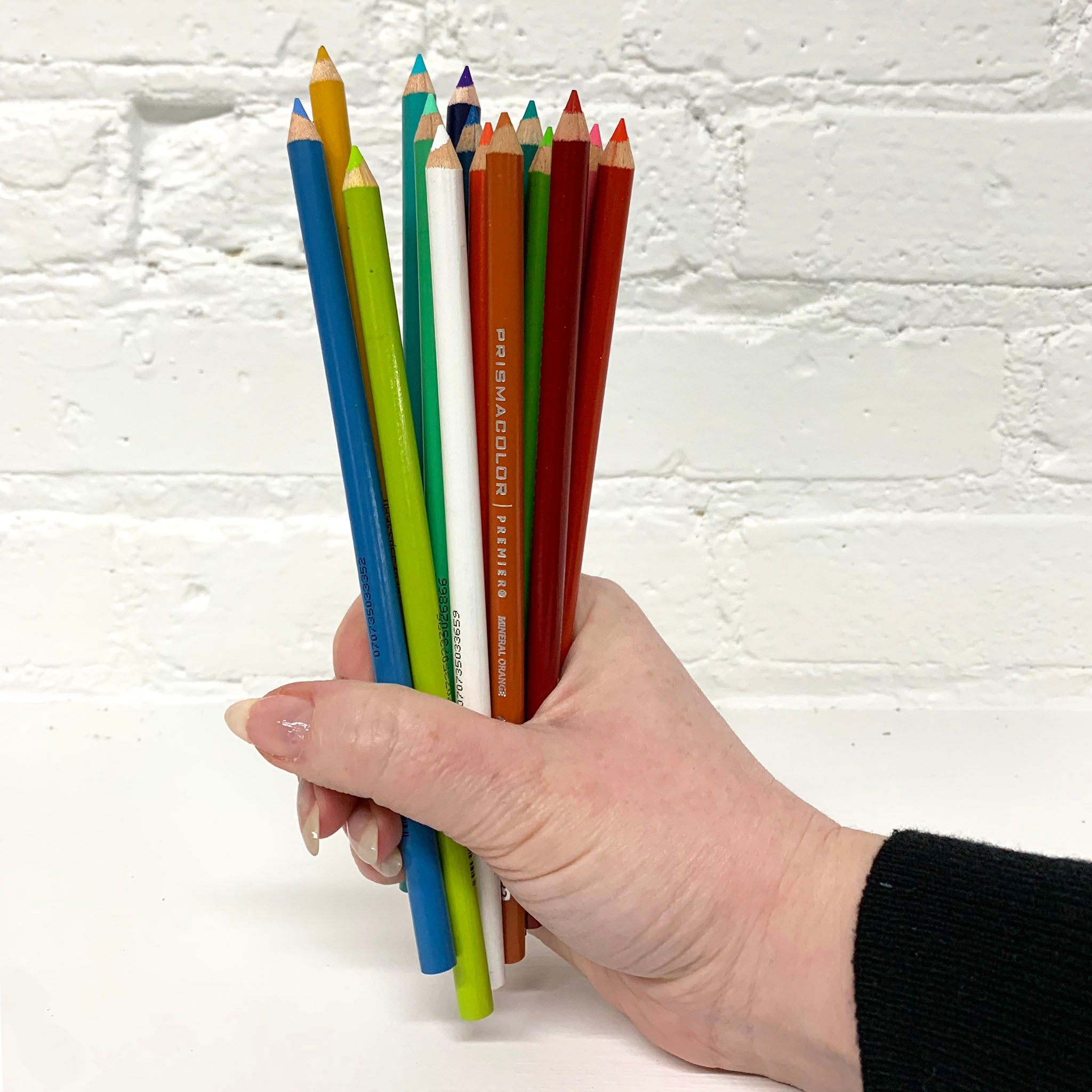 Color Out the Darkness Coloring Pencils, Set of 18