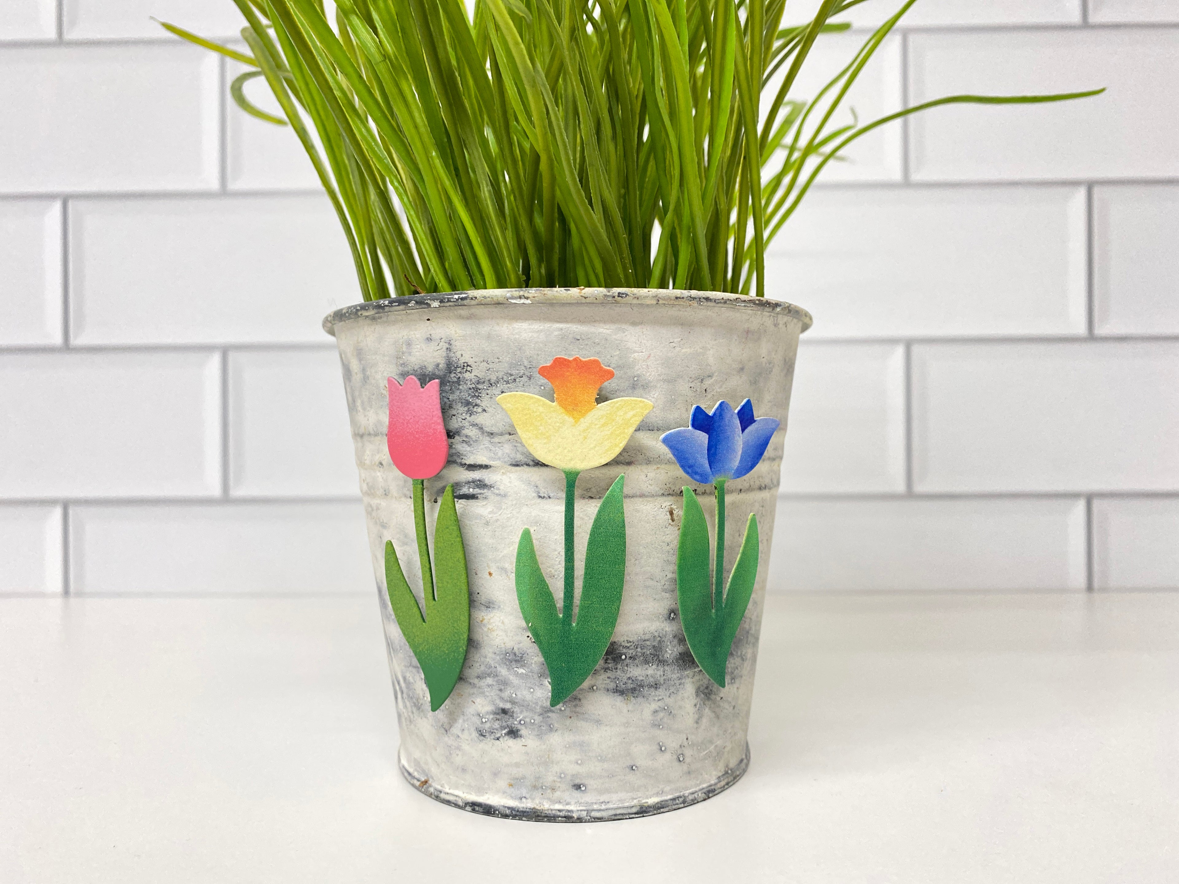 Blumenstiel-Magnet Lila