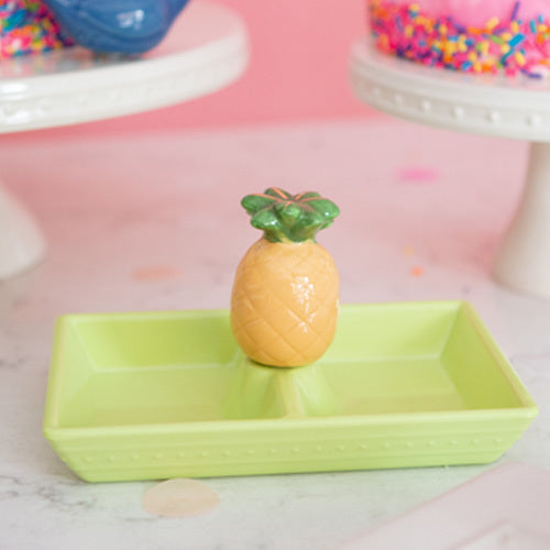 Welcome, Friends! - Nora Fleming Mini (Pineapple)