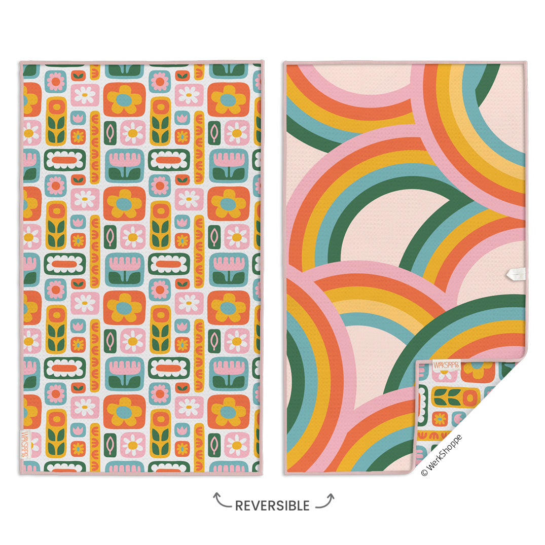 Daisies &amp; Rainbows Microfiber Towel