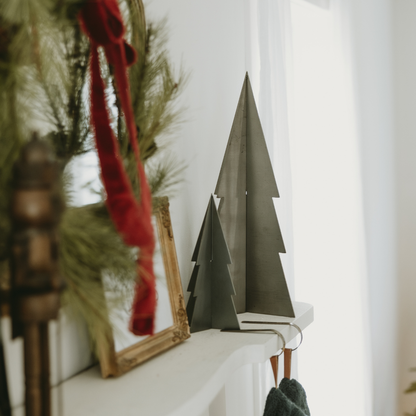3D Holiday Tree 10"
