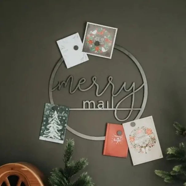 Magnetischer Weihnachtskartenkranz „Merry Mail“, 40,6 cm