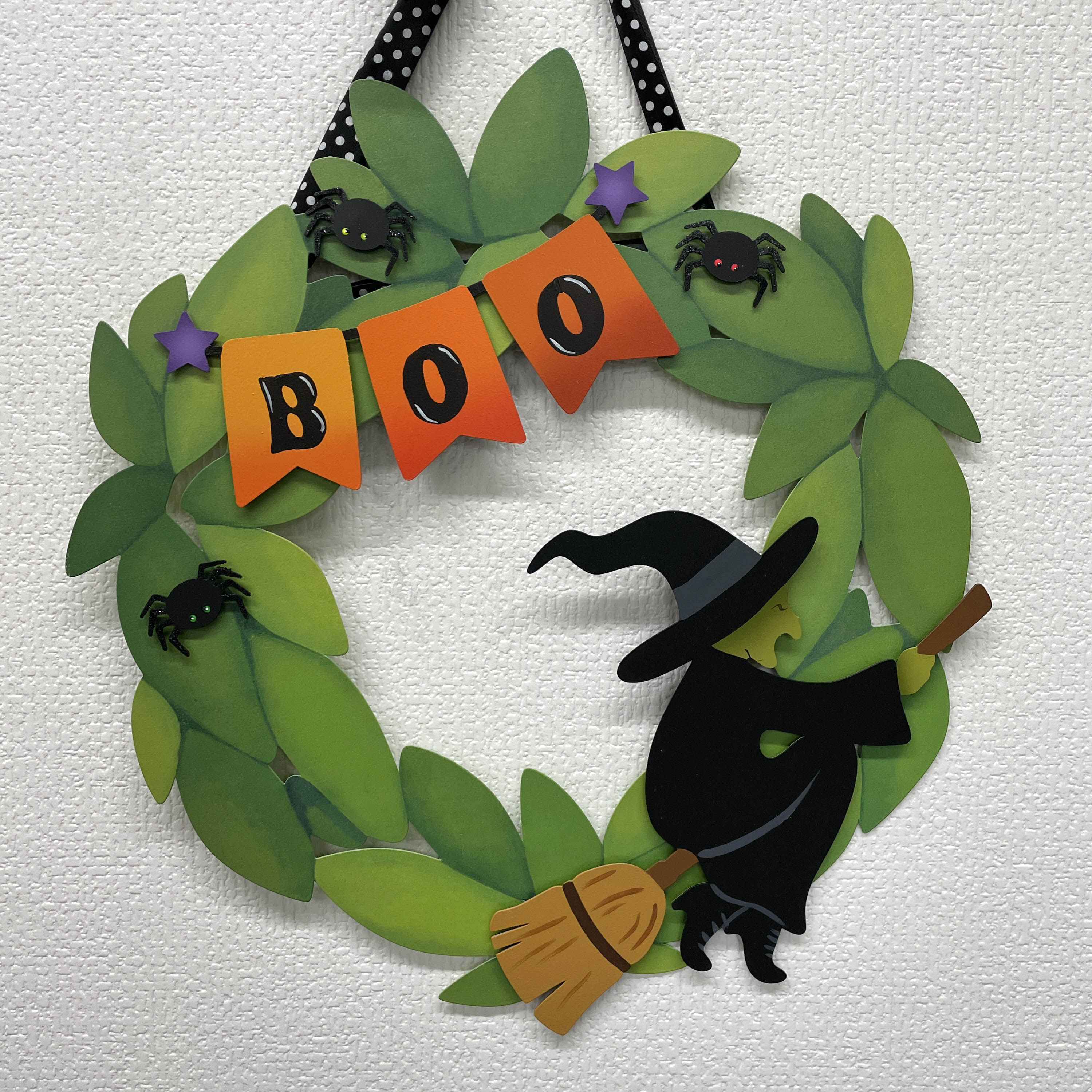 Mini-Art-Pop-Magnet mit „Boo“-Banner