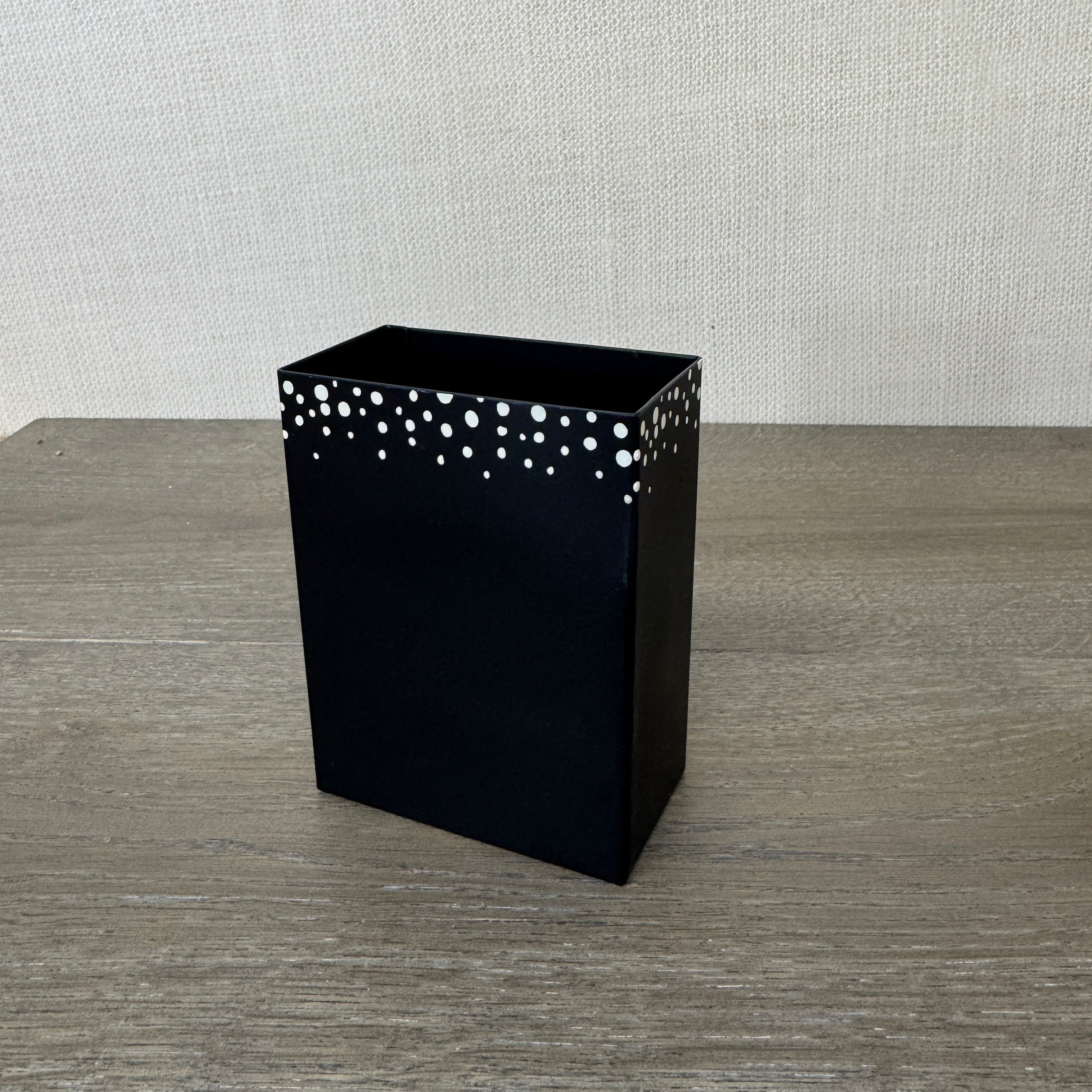 Magnetic Pencil Cups, 2 styles