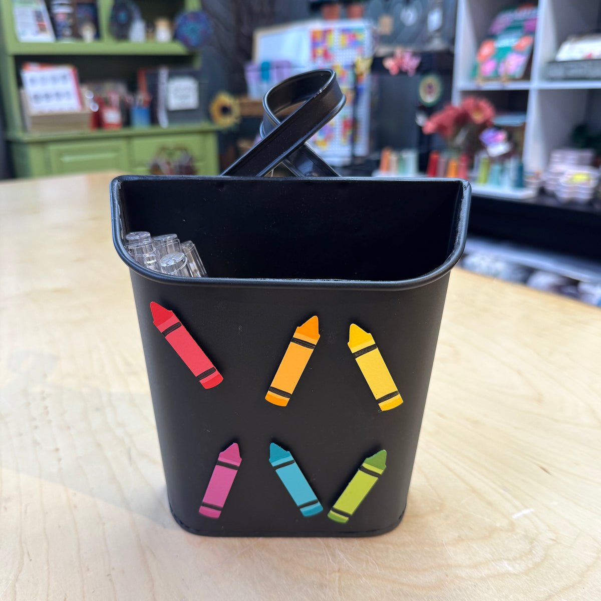 Black Metal Wall Bucket