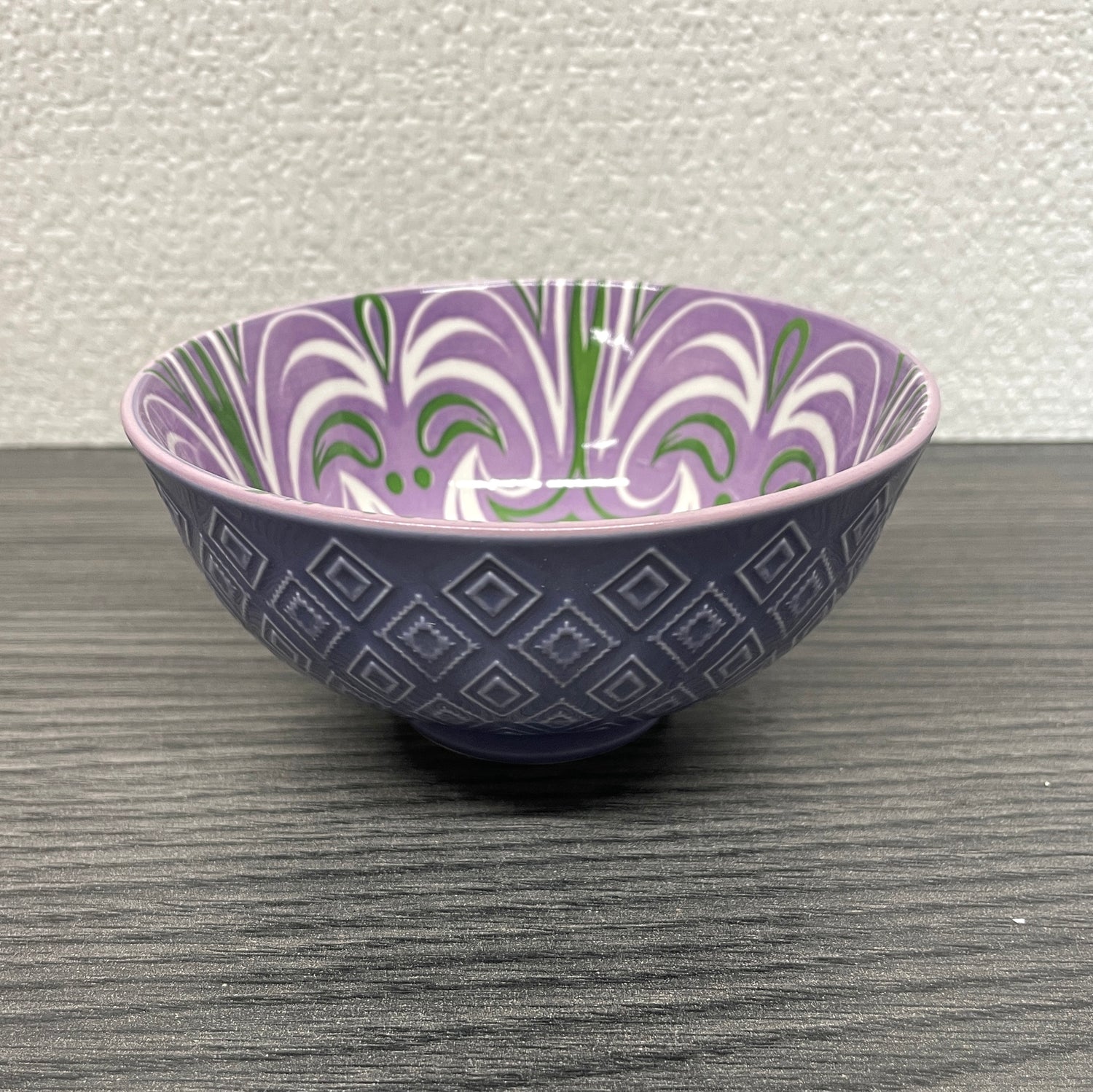Patterned Bowl, Porcelain (choose your color)