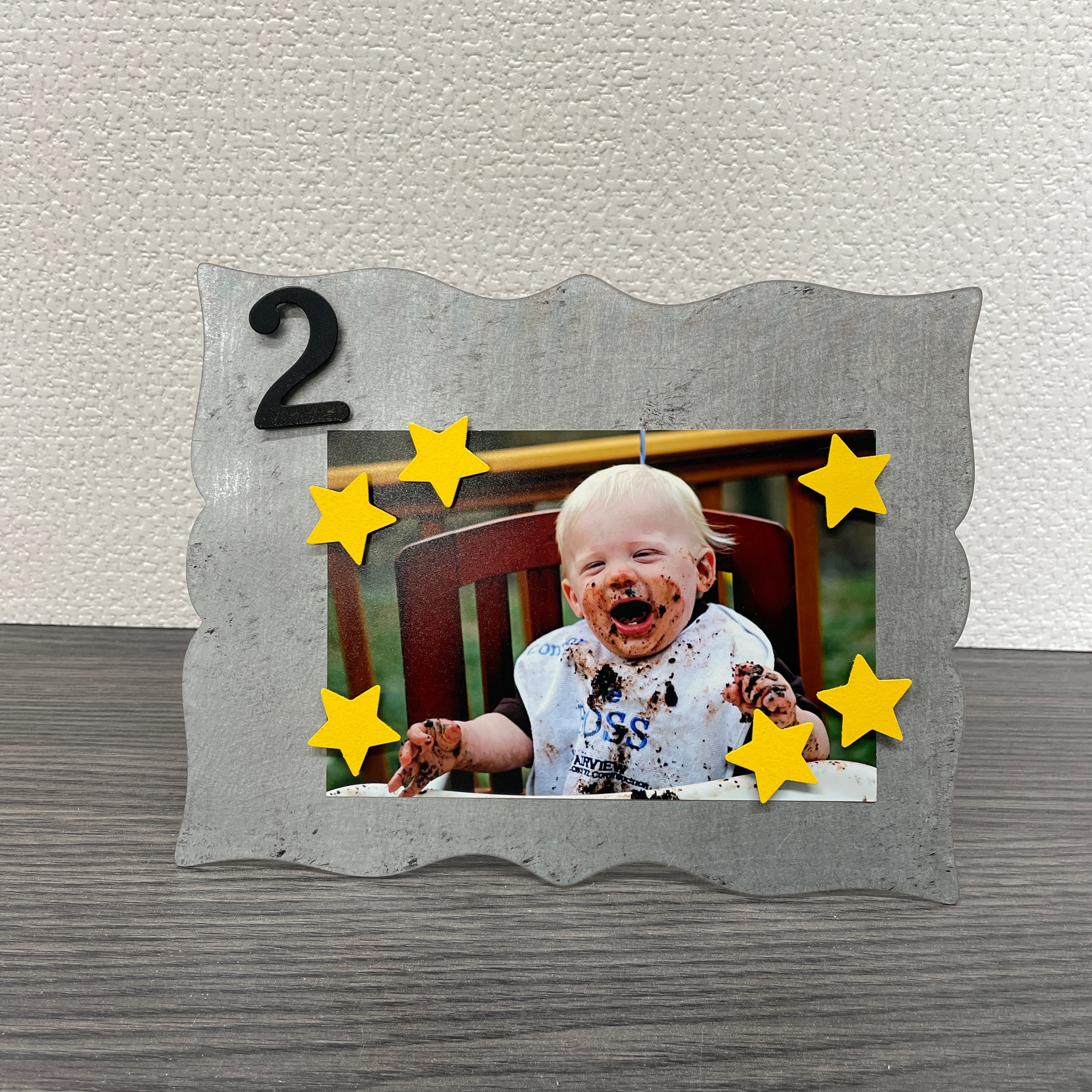 „2“-Magnet