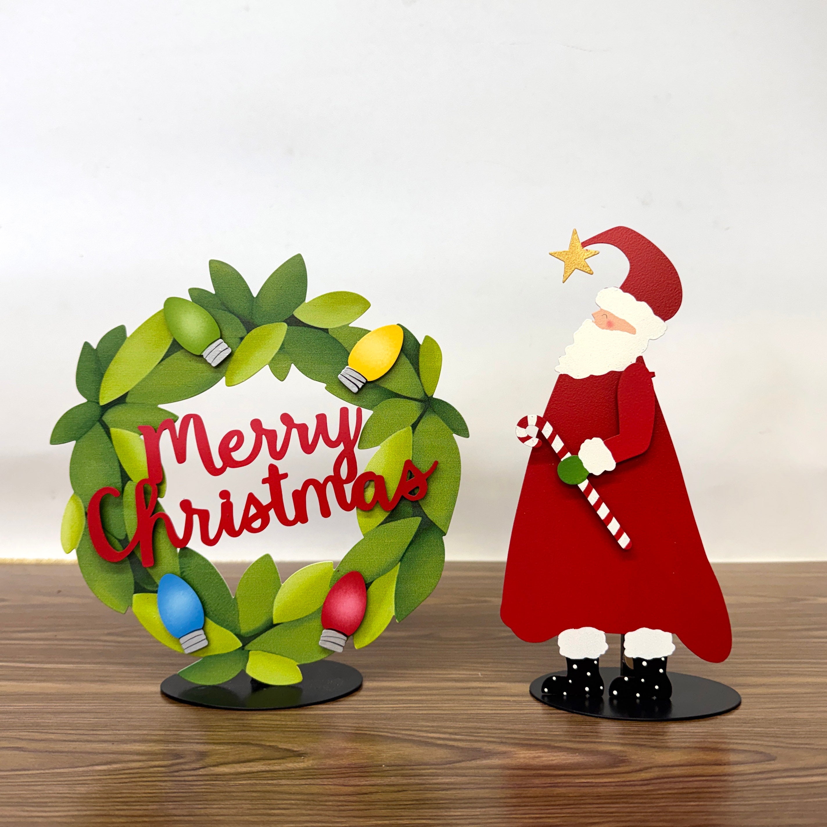 Santa w/ Candy Cane Magnet