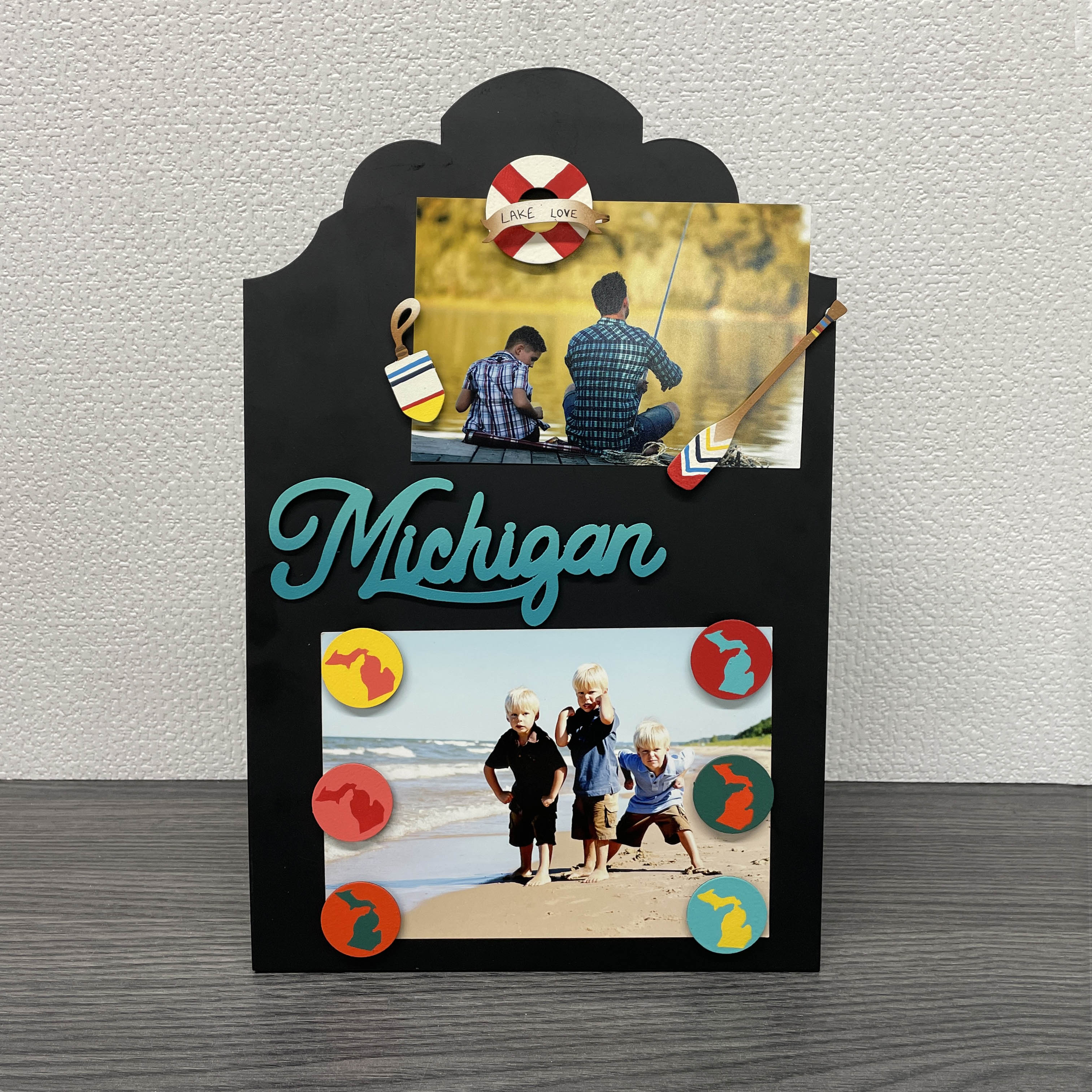 Blauer Magnet mit „Michigan“-Schriftzug