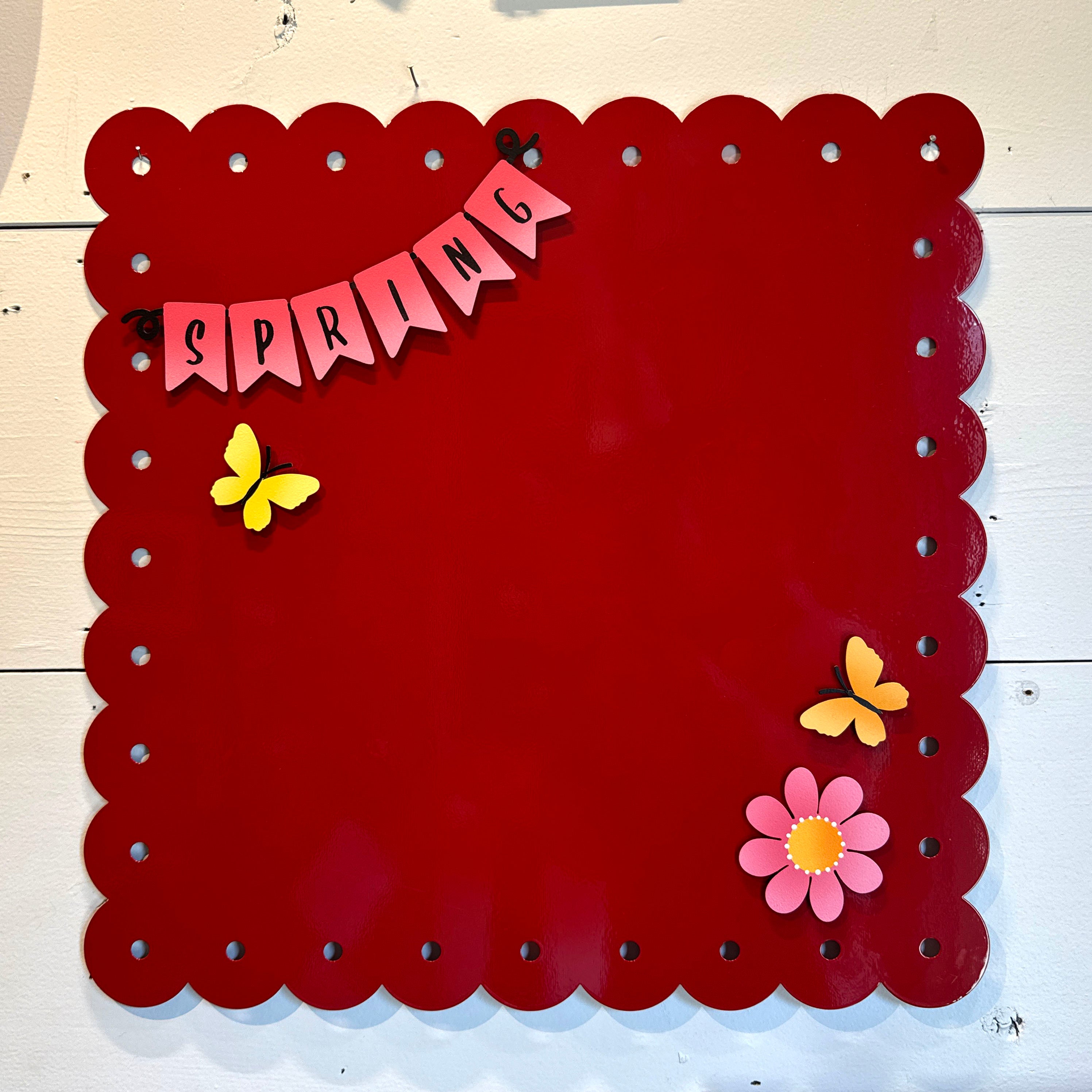 Scalloped Memo Board 18.5" - Red