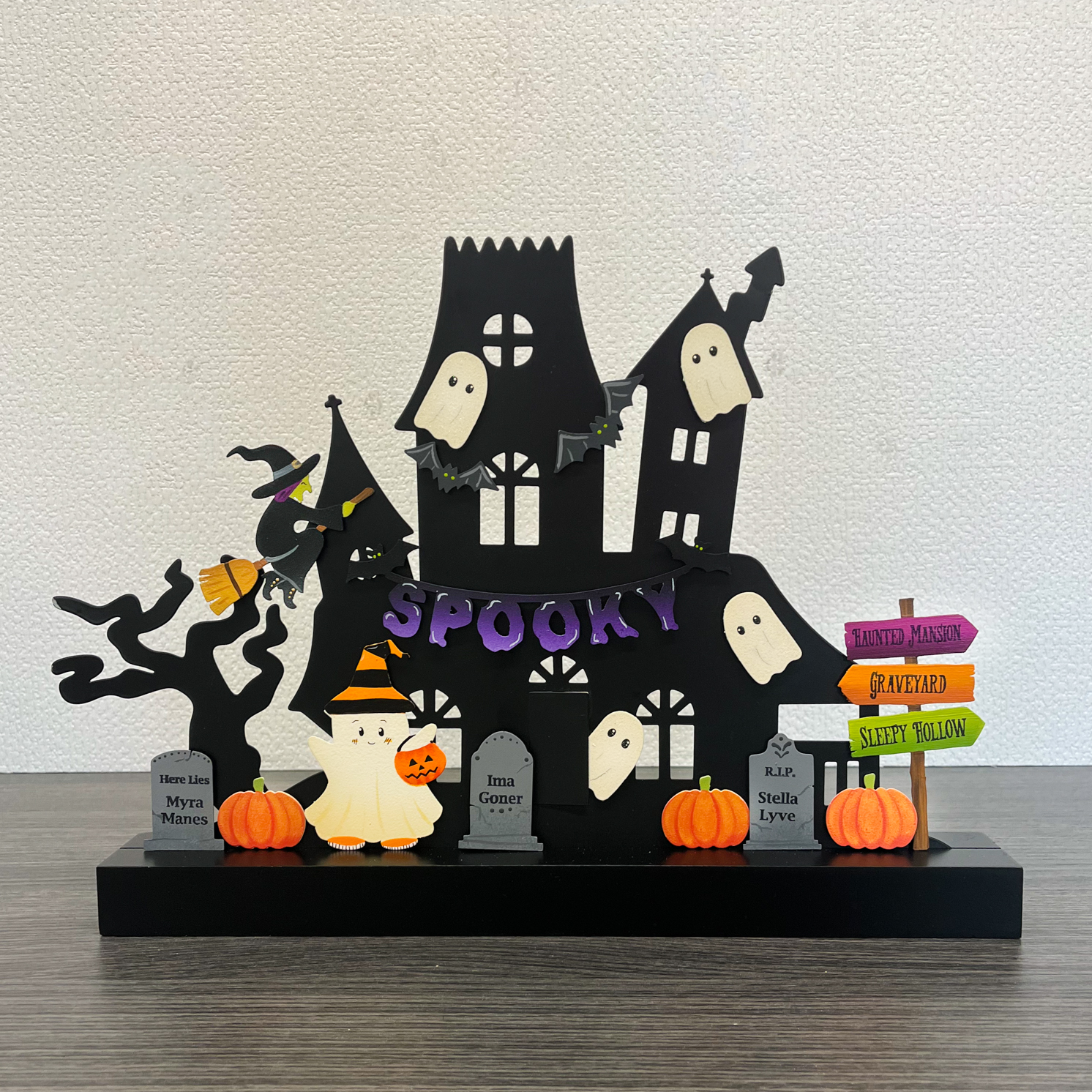 &quot;Spooky&quot; Banner Magnet (6.5&quot;w)