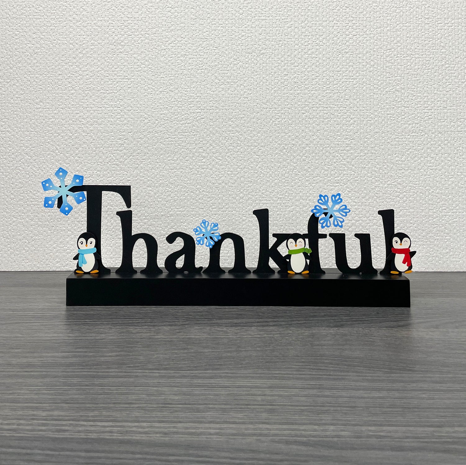 &quot;Thankful&quot; Magnetic Word w/ Wood Base