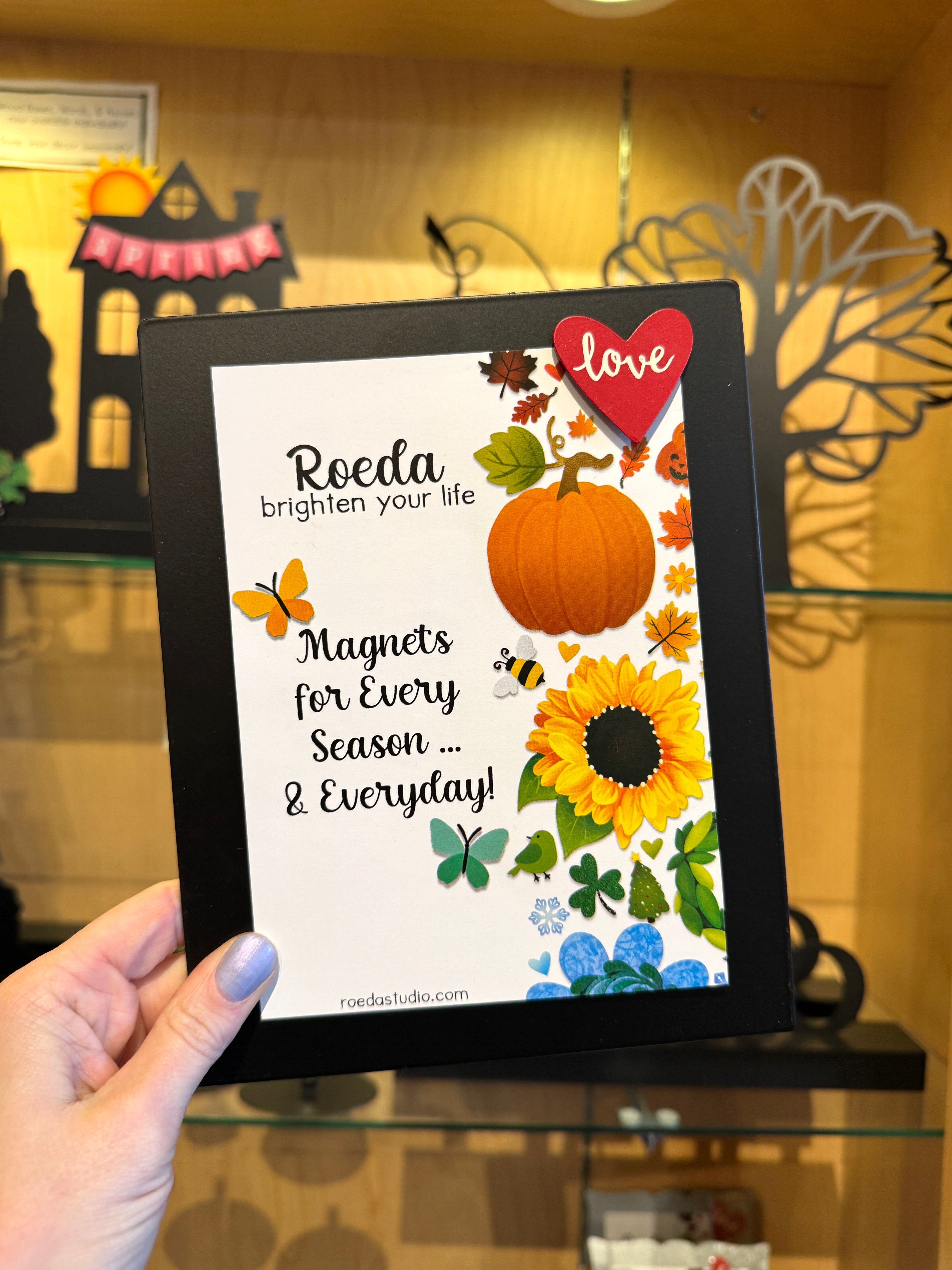 Easel Bent w/ Straight Edge - Black