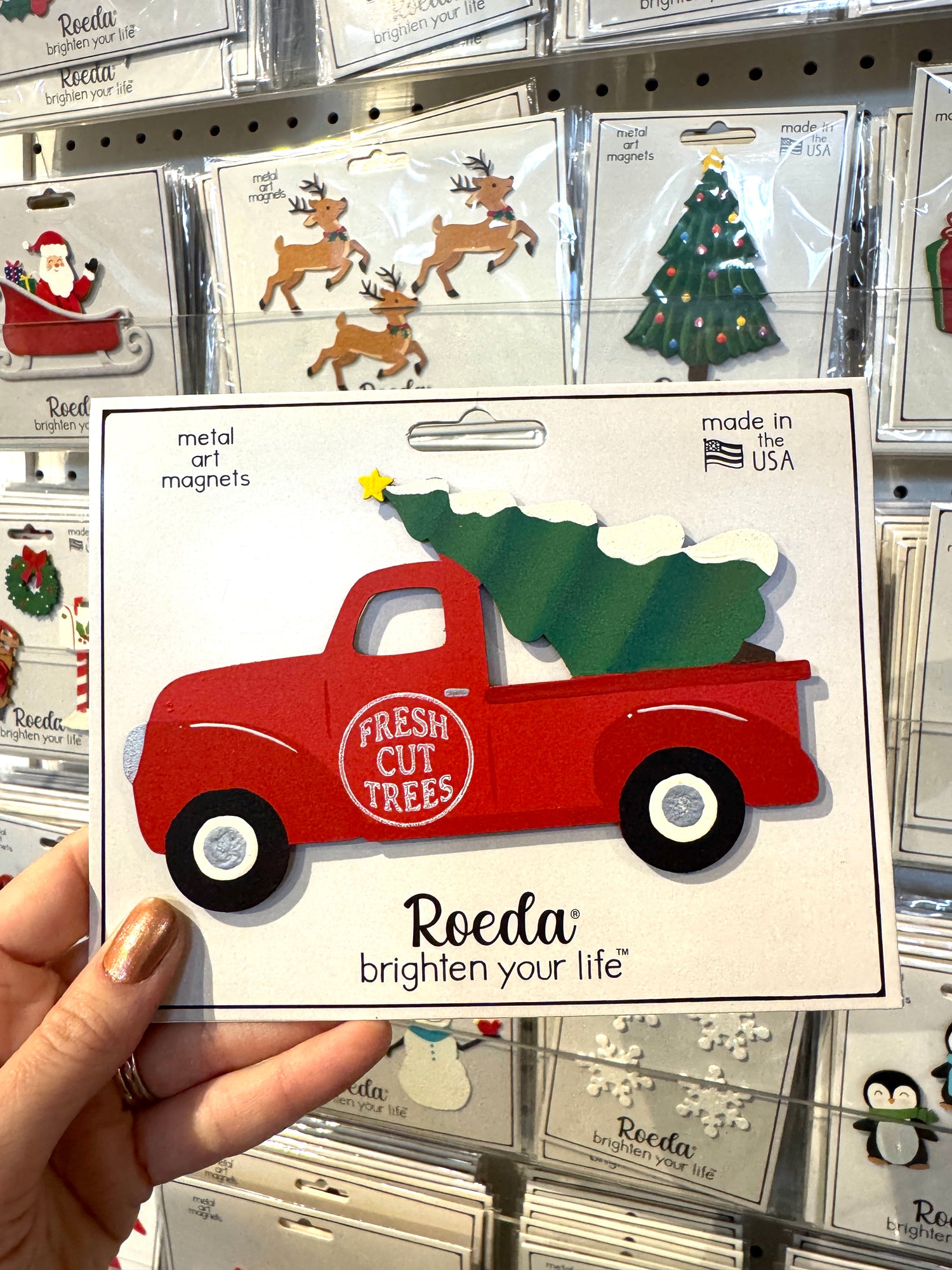 Holiday Truck w/ Tree Magnet
