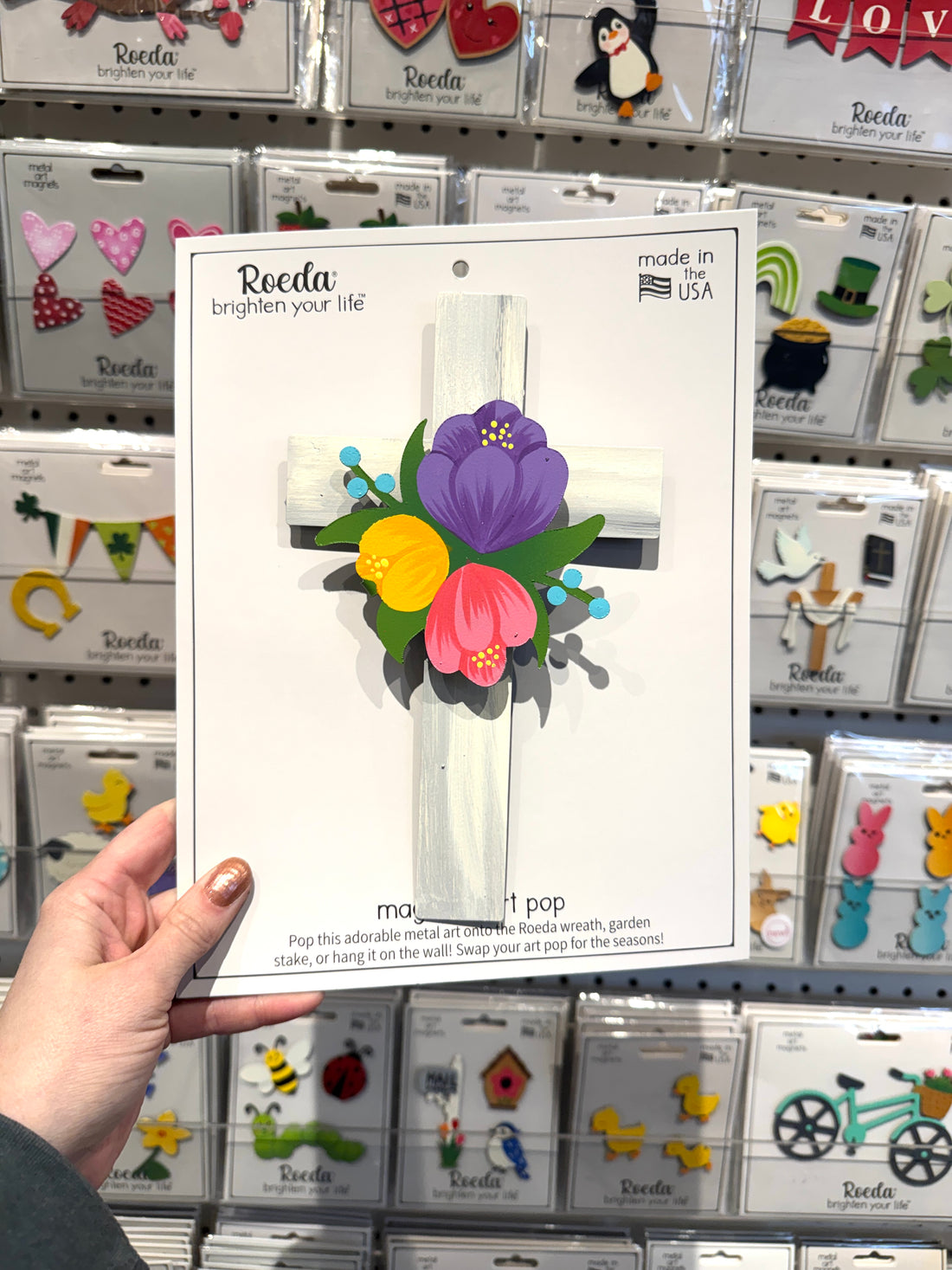 Cross w/ Flowers Magnetic Art Pop