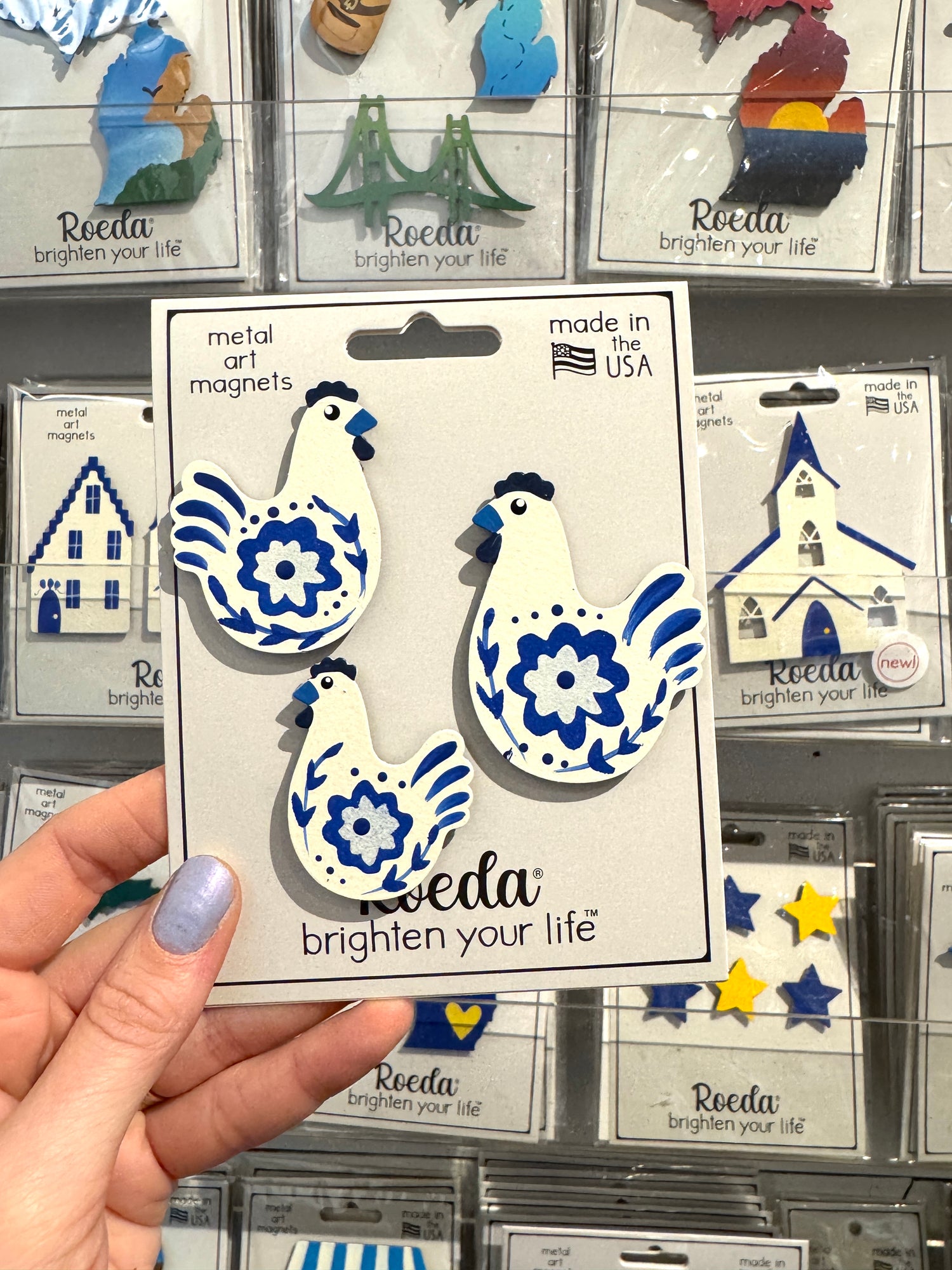 Delft Floral Hen Magnets S/3