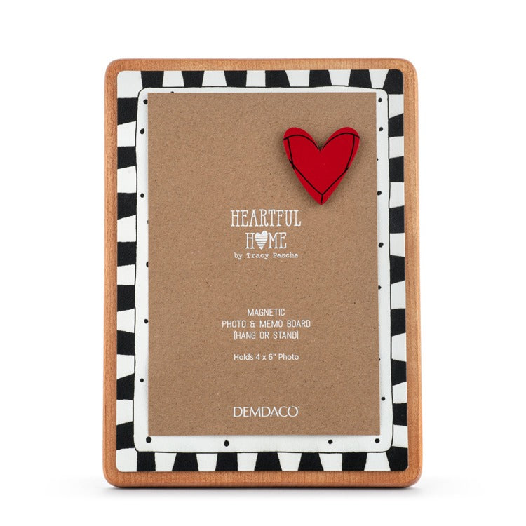 Red Heart Magnet Board - 5x7in