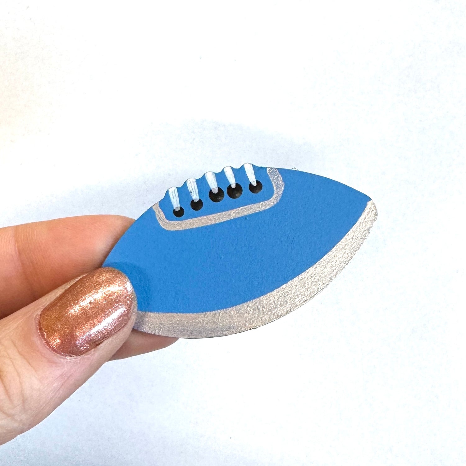 Football Magnet, Single, Blue &amp; Silver