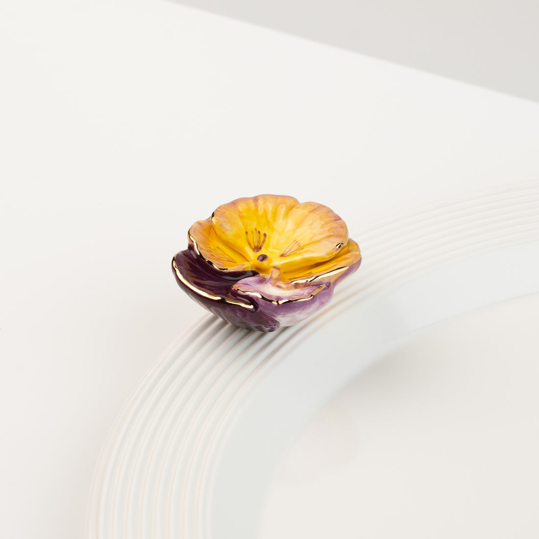 Pansy Pop - Nora Fleming Mini (Pansy Flower)