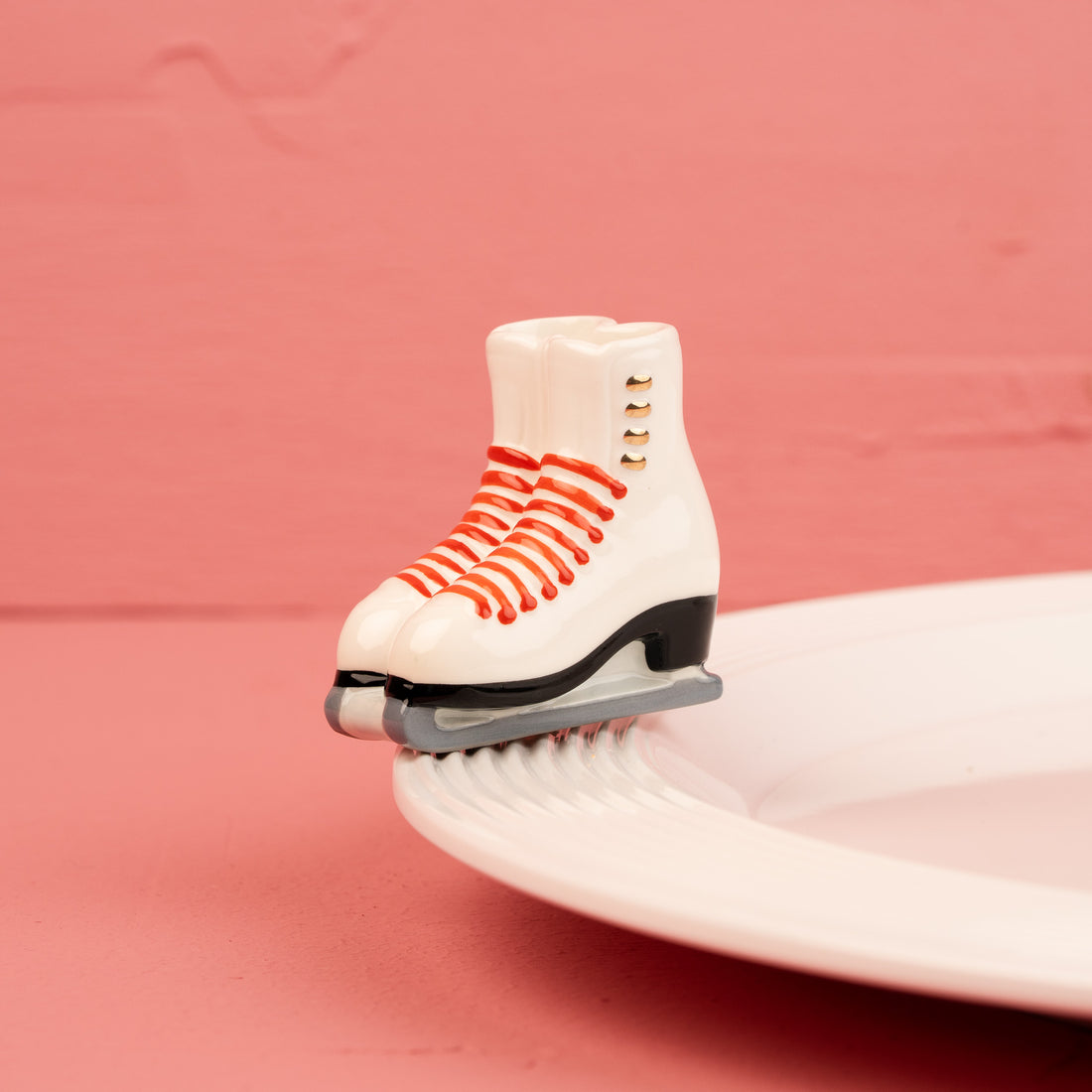 Rink Ready - Nora Fleming Mini (Ice Skates)