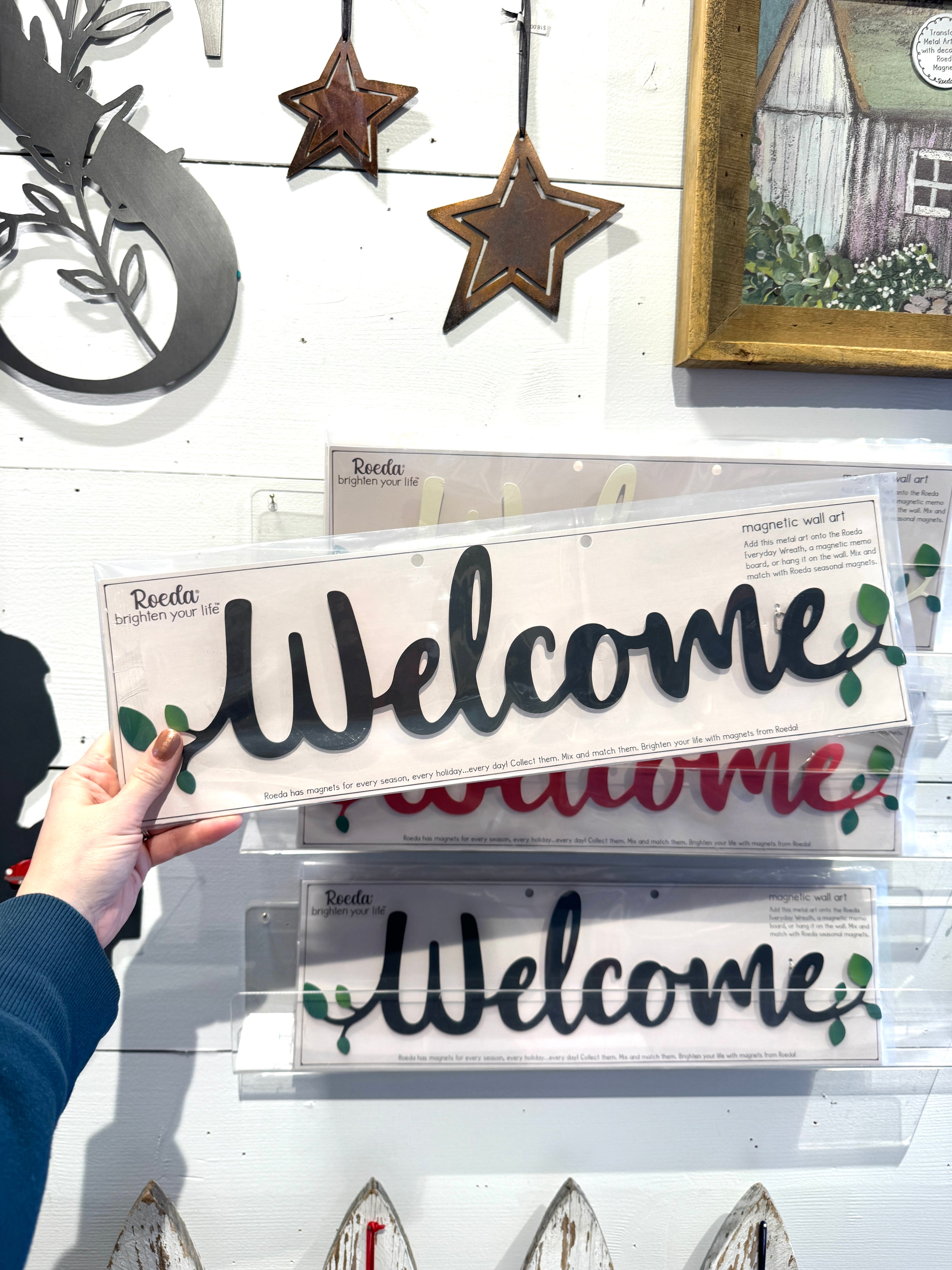 Welcome Magnetic Word w/ Greenery - 18" Black