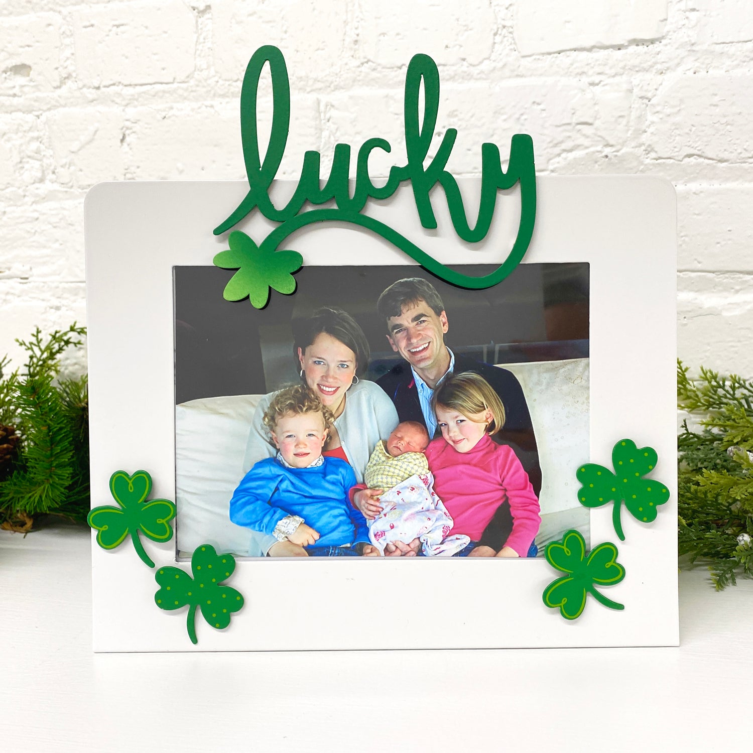 Shamrock w/ Pattern Magnets S/4